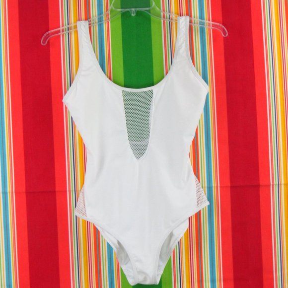 Ingear Other - White One Piece Swimsuit w/ Mesh Accents L